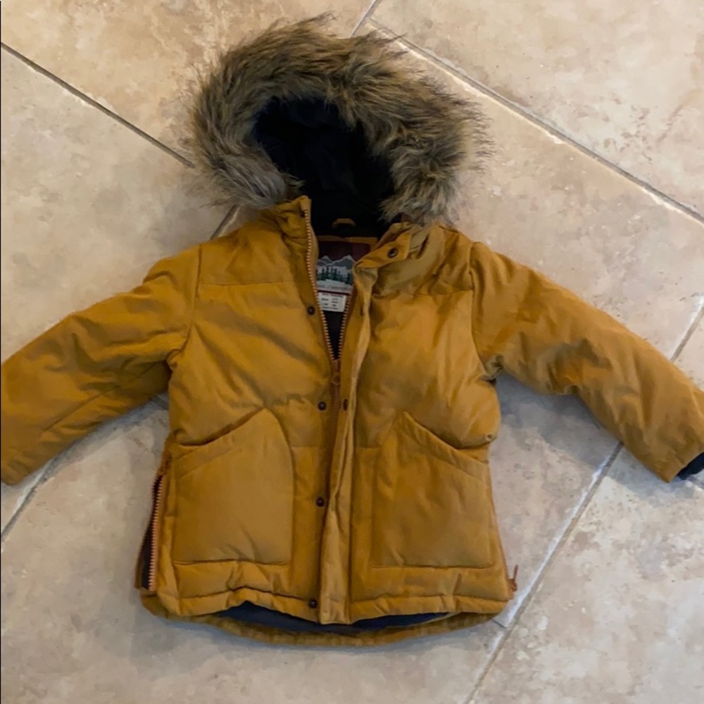 Zara 2/3 fur trim down jacket like new